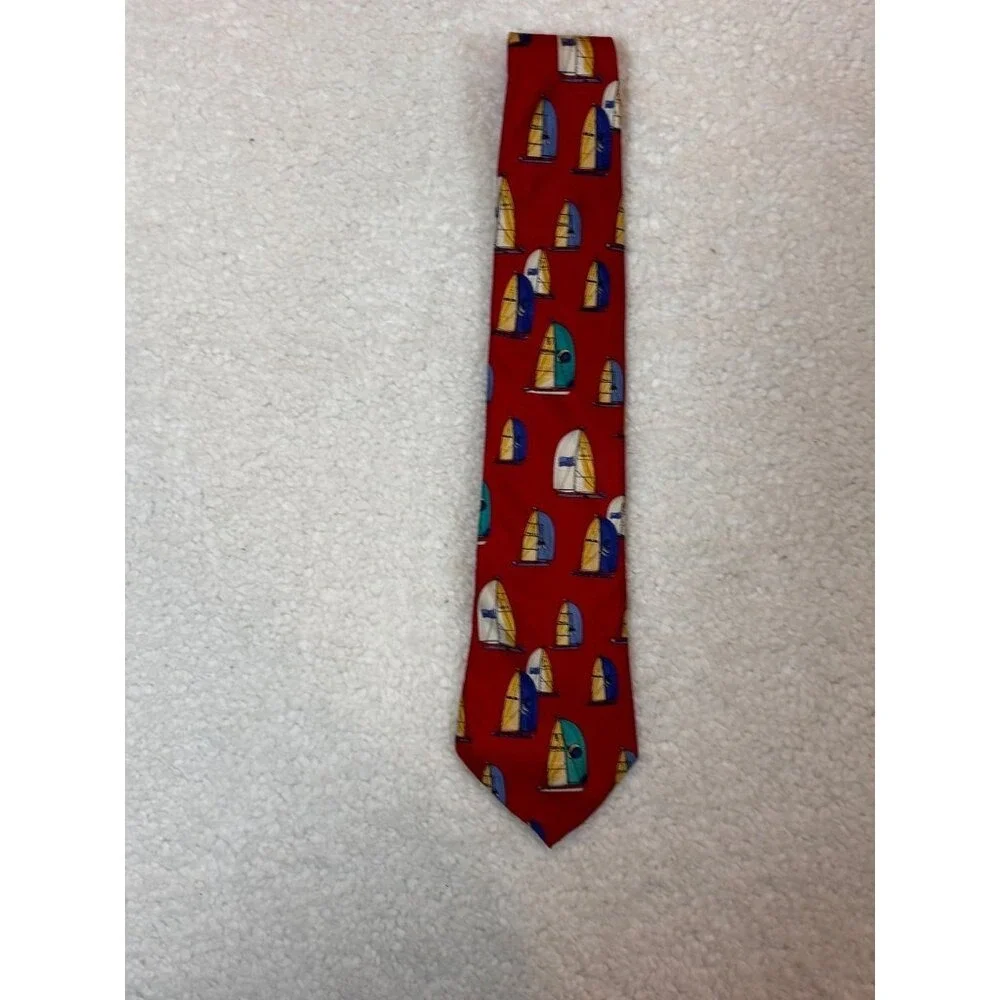 Mens Red Silk Necktie Nautical Sailboat Pattern Handmade‎ USA